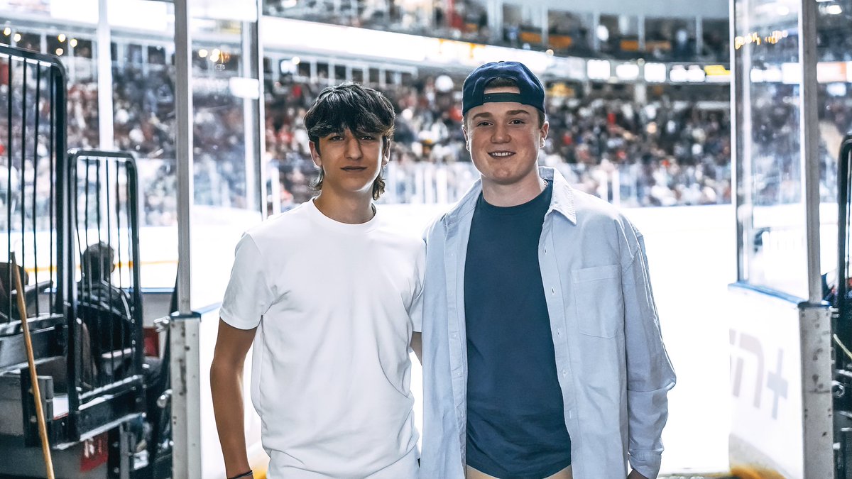 Ontario Hockey League (@ohlhockey) on Twitter photo Was great to have 2025 #OHLDraft prospects Brock Chitaroni (<a href="/BarrieAAAColts/">BarrieZoneAAAColts</a>) and Blake Munnings (@QuinteRedDevil) out at Game 4 of the #OHLChampionship Series 👍 Was great to have 2025 #OHLDraft prospects Brock Chitaroni (<a href="/BarrieAAAColts/">BarrieZoneAAAColts</a>) and Blake Munnings (@QuinteRedDevil) out at Game 4 of the #OHLChampionship Series 👍