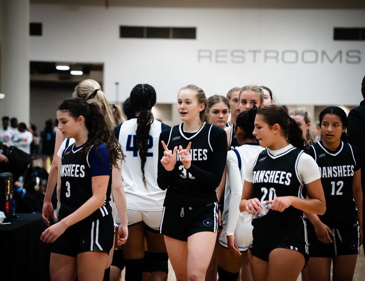 Payton Caudle (@paytoncaudle30) on Twitter photo DUBSSSS💜
Undefeated 16U CHAMPS in Houston!!
We’re just having fun 🤷🏼♀️
<a href="/peytonward_/">Peyton Ward</a> <a href="/Charley_Rae_4/">Charley Rawlins</a> <a href="/isa_kindrick20/">isa</a> <a href="/_CharleenHudson/">Leeguod</a> <a href="/PaydayHogan/">Paisley Hogan</a> <a href="/MorganJones2027/">Morgan Jones</a> <a href="/Ava_Basiliere/">Ava Basiliere</a> DUBSSSS💜
Undefeated 16U CHAMPS in Houston!!
We’re just having fun 🤷🏼♀️
<a href="/peytonward_/">Peyton Ward</a> <a href="/Charley_Rae_4/">Charley Rawlins</a> <a href="/isa_kindrick20/">isa</a> <a href="/_CharleenHudson/">Leeguod</a> <a href="/PaydayHogan/">Paisley Hogan</a> <a href="/MorganJones2027/">Morgan Jones</a> <a href="/Ava_Basiliere/">Ava Basiliere</a>