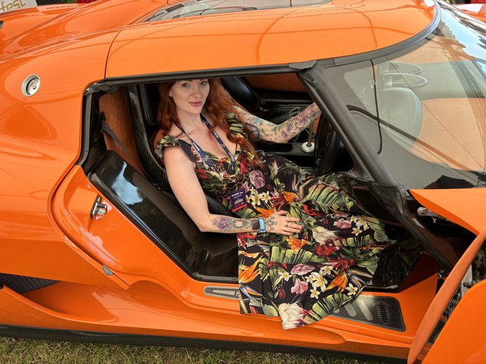Amazing day at @supercarfest - Got to see a &pound;2.1m #koenigsegg upclose which matched my dress &amp; hair perfectly<a class="tags" target="_blank" title="On Twitter" href="/?out=eyJ0eXAiOiJKV1QiLCJhbGciOiJIUzUxMiJ9.eyJpYXQiOjE3MjI1NjgzMTYsImlzcyI6InR3cG9ybnN0YXJzLmNvbSIsIm5iZiI6MTcyMjU2ODMxNiwiZXhwIjoxNzU0MTA0MzE2LCJyZWRpcmVjdF91cmwiOiJodHRwczovL3R3aXR0ZXIuY29tL3N1cGVyY2FyZmVzdCJ9.yT_s61rDacqVfe-nzqMf3PkuYptuuKbu2HyAV0un4zvSk7tAccUUpy85U8myBWe_Q8aZKqkyZBZEYKZKZ54Xqg">@supercarfest</a><a href="/tag/blackcrystalamg"class="tags"><span>#blackcrystalamg</span></a><a href="/tag/koenigsegg"class="tags"><span>#koenigsegg</span></a><a href="/tag/ferrari296"class="tags"><span>#ferrari296</span></a>