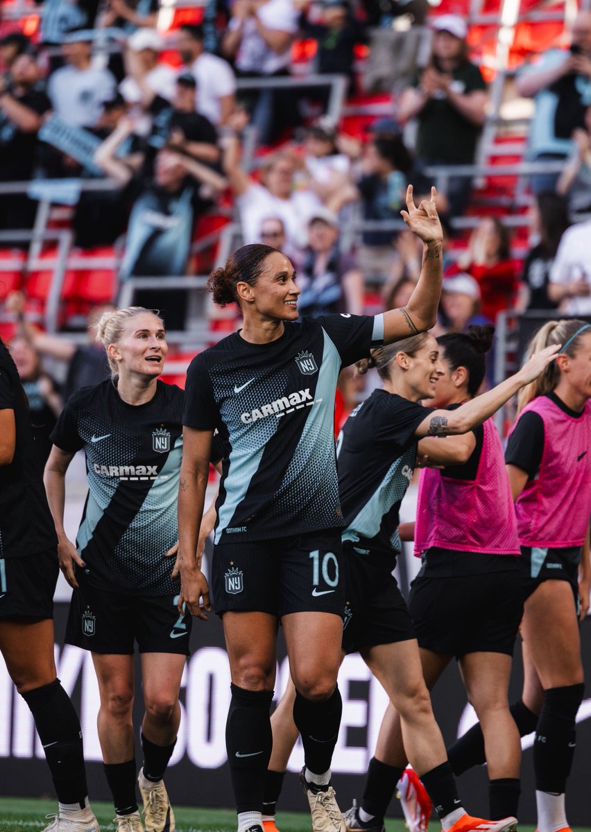 Introducing your new NWSL all-time scoring leader, Lynn Williams 🤩