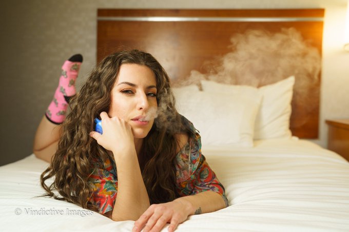 Me waiting for you to join my OF so I can spread my pussy for you😻 https://t.co/4KgEOwxJzu<a href="/tag/mvsales"class="tags"><span>#mvsales</span></a>