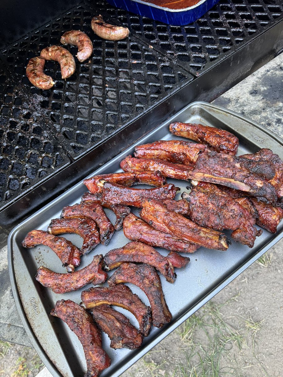 First attempt at party ribs. <a href="/MeatChurch/">Meat Church ™</a> Holy Voodoo + Holy Cow. Definitely adding to the rotation