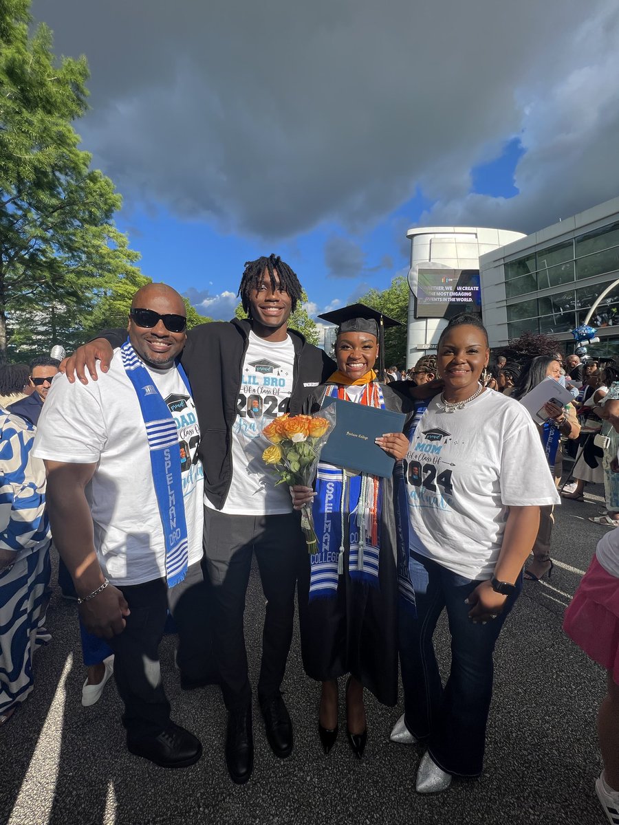 She did it!  My @Spelman Graduate.  Her name is Nikira.  💙💙💙