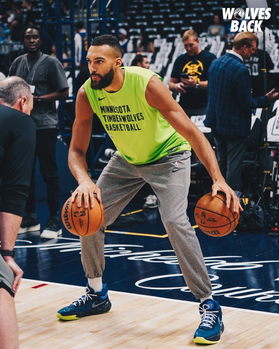 pregame frames. 📸