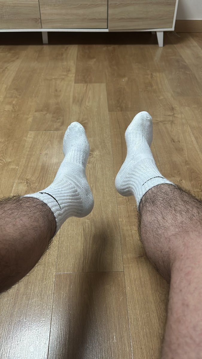HotSocksXXX's tweet photo. RT if you want a sniff! I read you on my DMs π
π§¦ππΌ
Looking for people to make content in London
#Socks #HotSocks #Fetish #SocksFetish #WhiteSocks #HairyLegs #Sexy #Fandom #Dom #Subs #Fetiche #Calcetos https://t.co/GmGRWsuGn7