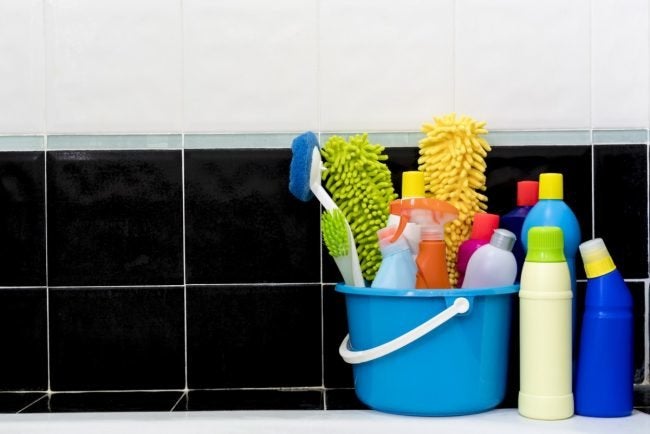 The bathroom 🛁 is one of the busiest rooms in your home. And, it’s possibly the germiest. 🤢 ​​So keeping it clean isn’t just for aesthetics, it’s for your family’s health. 💪 💯 Here are 12 LocalInfoForYou.com/242006/best-ba…