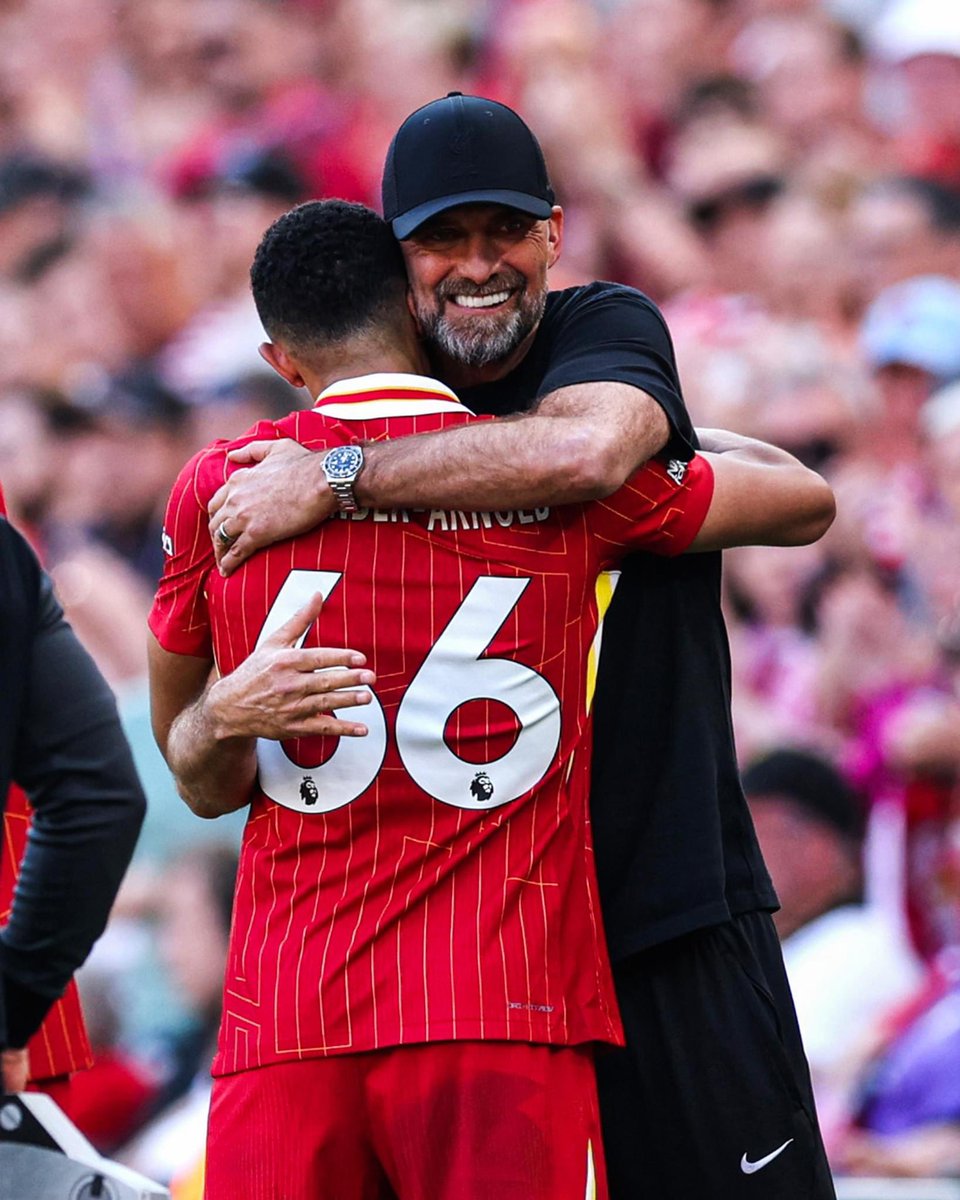 allredsmalaysia's tweet photo. Terima kasih atas segalanya, BOSS! 

#OLSCMalaysia
#OLSC
#AllRedsMalaysia
#WeAllReds
#DankeKlopp https://t.co/hYyiM86liV
