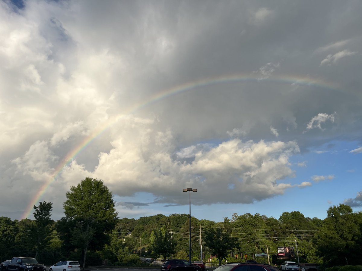 Good looking Georgia rainbow 🌈 #gawx