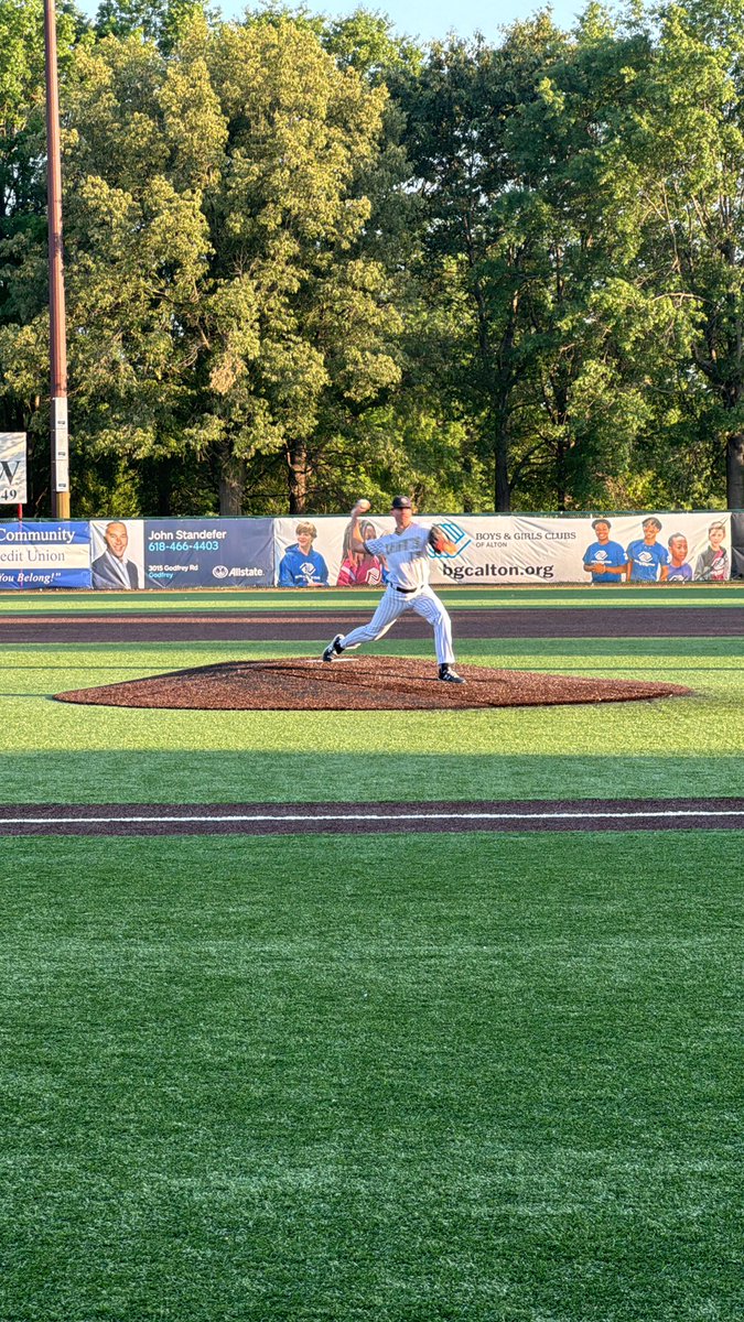 Little is on the bump and we’re underway!