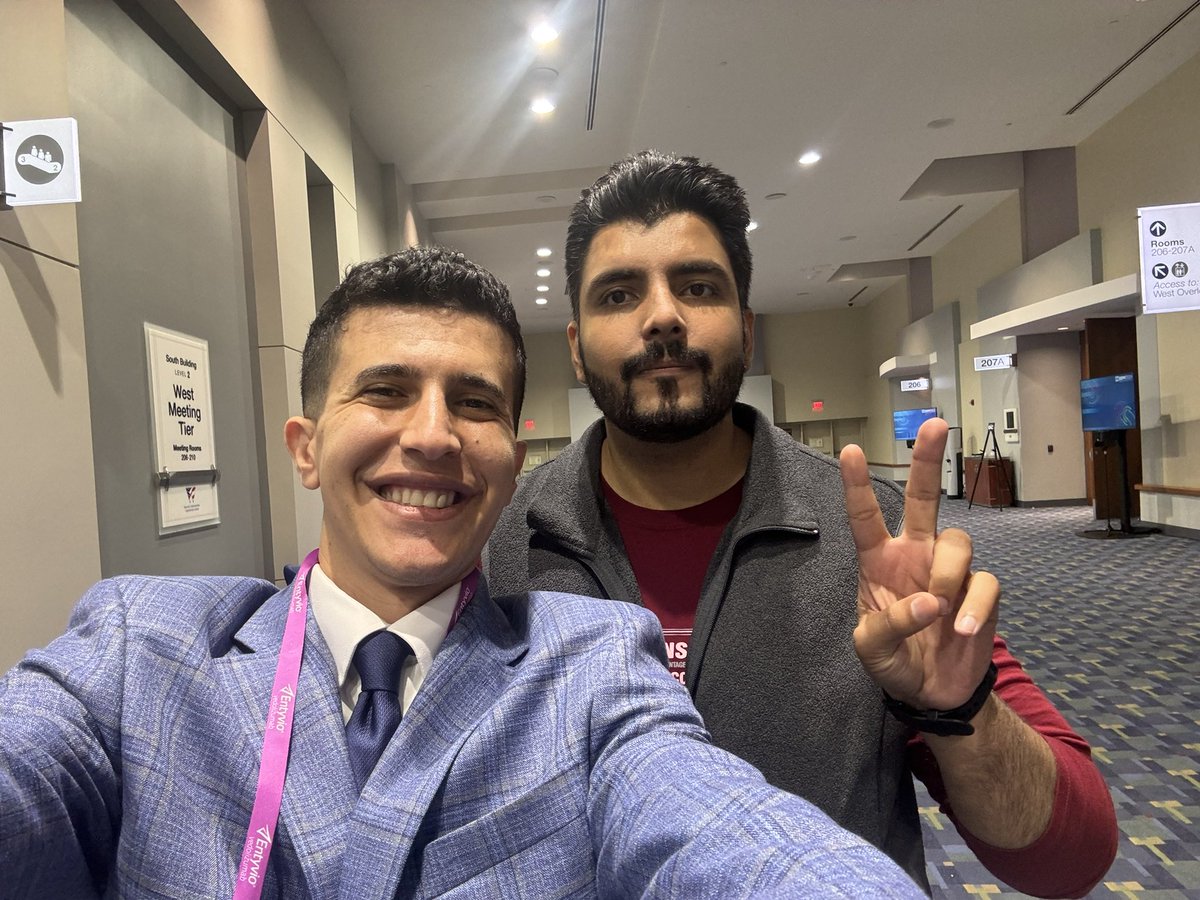 Kansas city representatives, @DushDahiya and @vinayjaha in DC:)) The @LiverFellow network event tonight was a blast 🔥 Thanks to @BlaneyMD for all the hard work! 🥇 Glad to catch up with friends and colleagues @DDWMeeting! #DDW2024 #GITwitter @AASLDtweets @AASLDtweets