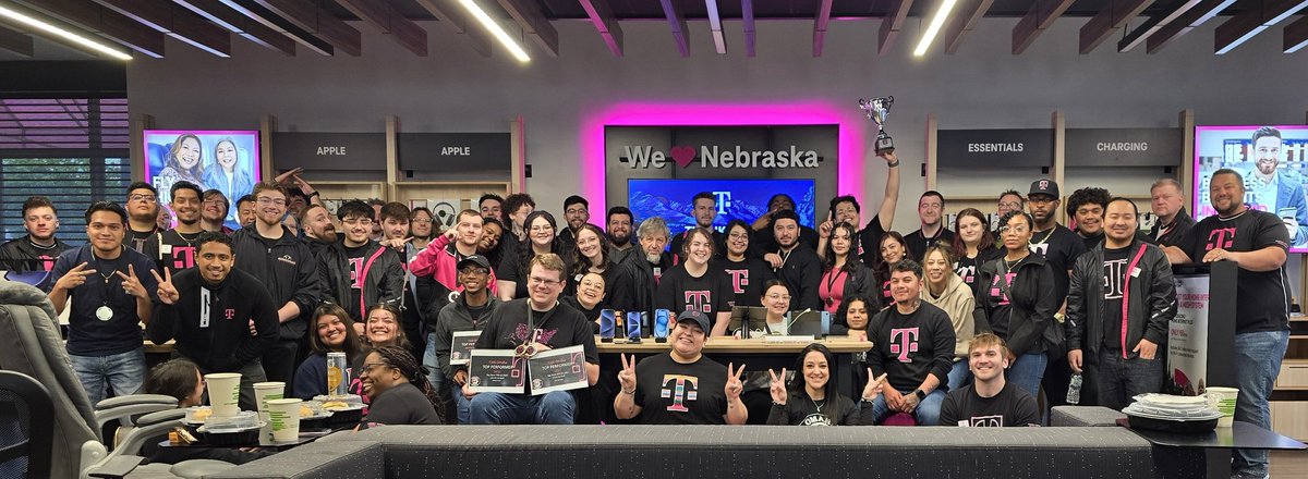 Omaha's district meeting for Q1 Top Performers! Congrats to all the Winners! <a href="/s_arauj0/">Stephanie A</a> <a href="/SteveLessor/">Steve Lessor</a>