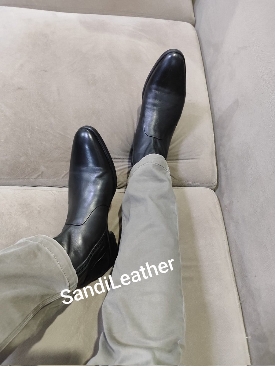 Sandi tweet media