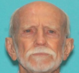 MISSING ELDERLY 🚨 | 85-year-old Richard Eubanks was last seen around 8:30 a.m. on Sunday near the corner of South Broadway Street and Vandergrif Drive in Carrollton, Texas, just north of Dallas.
READ MORE: bit.ly/3QT4qca