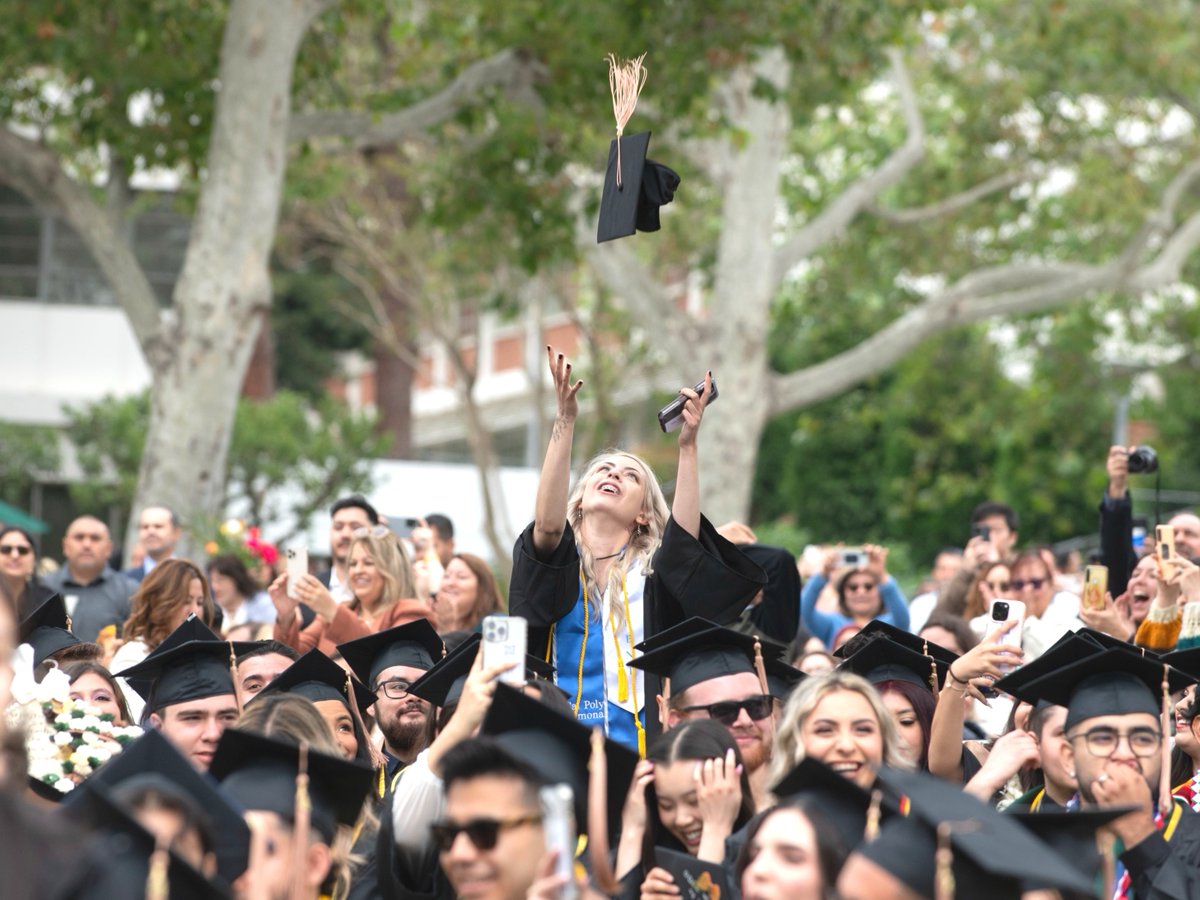 calpolypomona's tweet image. May your hats fly as high as your dreams, @CBACPP grads! 
Congrats Broncos, you did it! 🎓👏  
#CPPgrad