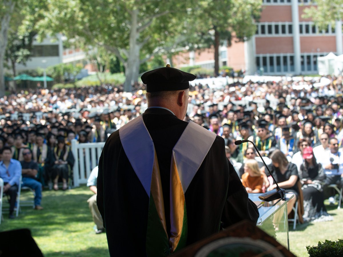 calpolypomona's tweet image. May your hats fly as high as your dreams, @CBACPP grads! 
Congrats Broncos, you did it! 🎓👏  
#CPPgrad