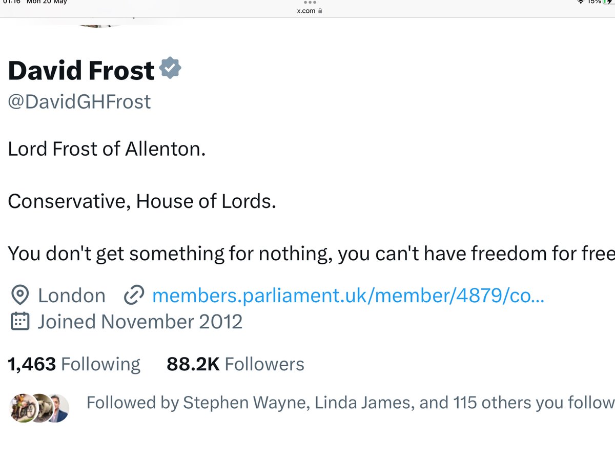 Incompetent irrelevant failure ‘Lord’ @DavidGHFrost belies the claim in his bio  ‘you don’t get something for nothing’.

How the fuck else did he get his ennoblement? Services to #Brexshit amounting to the square root of fuck all?

#ToriesOut684 #EnoughIsEnough #CorruptTories