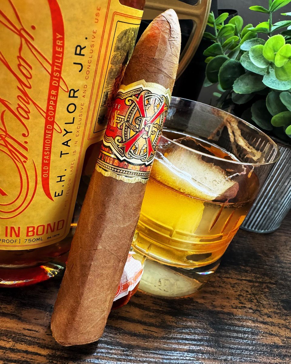 Happy Fuente Friday! Experience the perfect harmony of flavors with E.H. Taylor Jr. bourbon and an Opus X Shark cigar. The rich, oaky notes of the bourbon complement the complex, bold flavors of the Opus X Shark. Would you try this pairing?