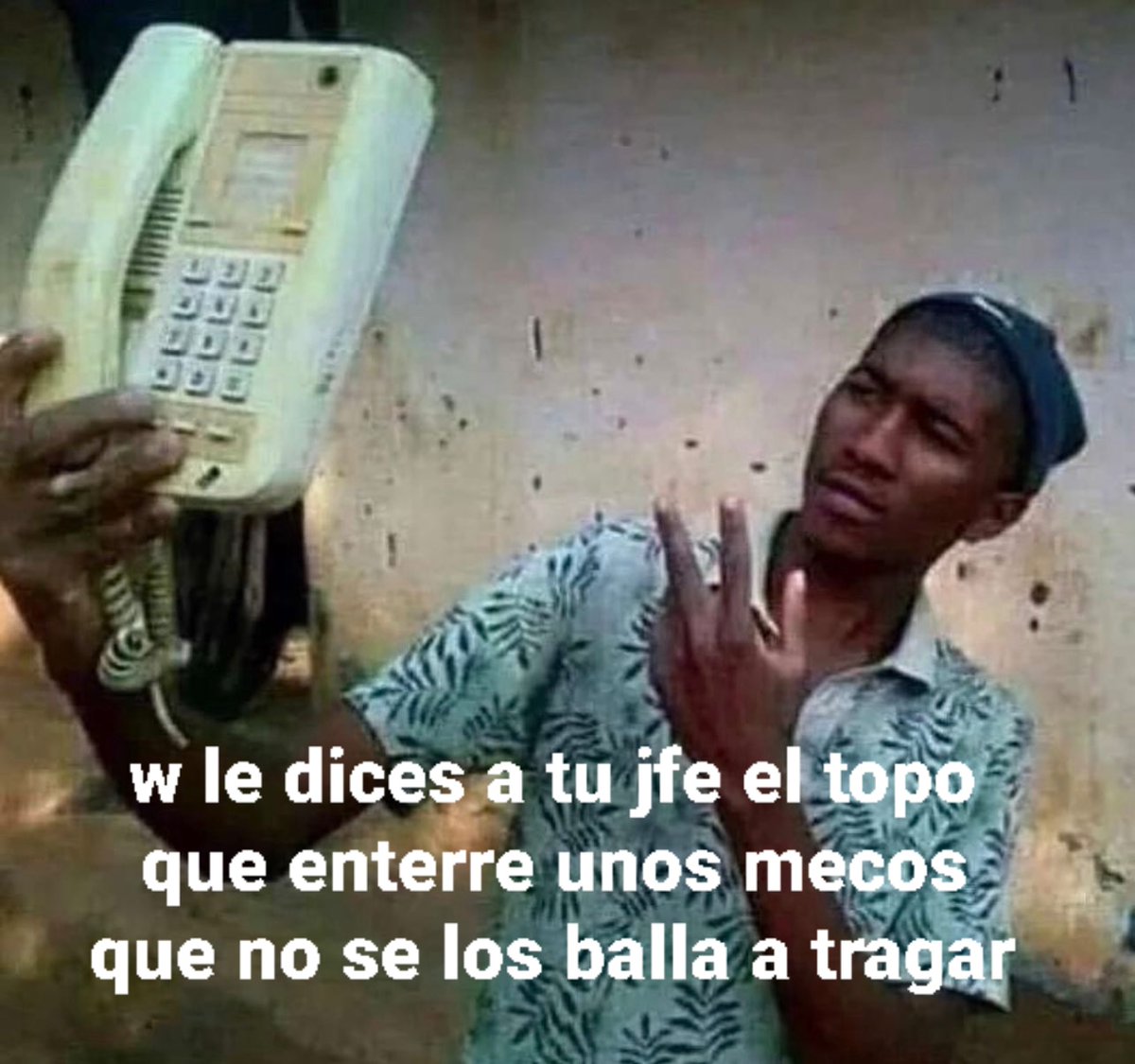 Chompoide's tweet photo. @CritiksEnk Bueno jfe ai le ba:
Taba con los camaradas ai sentados en un campo de fut, y después de andar platicando no topamos a un puto vagabundo así como el don chole y andaba diciendo pura mmda de que tenia una 45 y no se que, alch nos cagamos de risa, ojalá y ya y se allá muerto https://t.co/eeLqJkIYuX