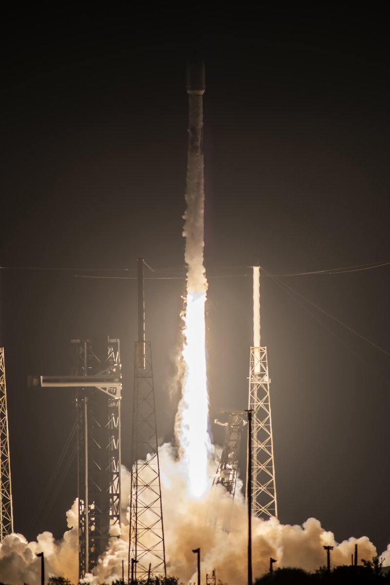 SpaceX's tweet image. Falcon 9 completes the first 21st launch and landing of a booster and delivers 23 @Starlink satellites to low-Earth orbit from Florida