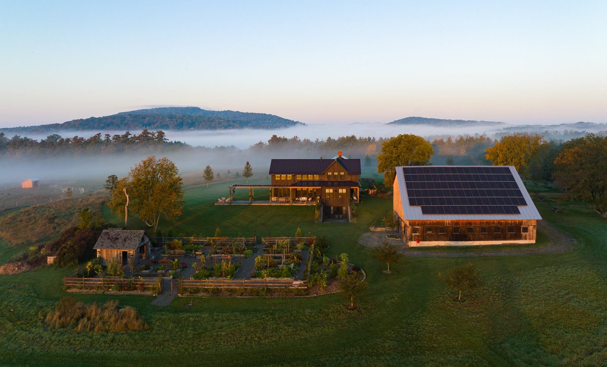 SMB_Attorney's tweet image. Do you think owning a family compound is the ultimate measure of success? If not, what is?