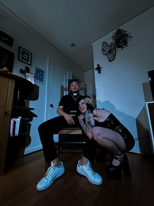 Let me tell you about our lord and savior&hellip;  🫦 @pepper_dagger @OddZodds https://t.co/jFXv8a63Sm