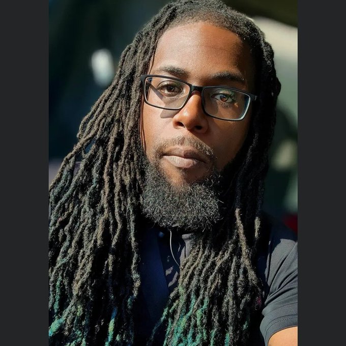 #NewProfilePic https://t.co/TDqRyOva8N<a href="/tag/newprofilepic"class="tags">#NewProfilePic</a>