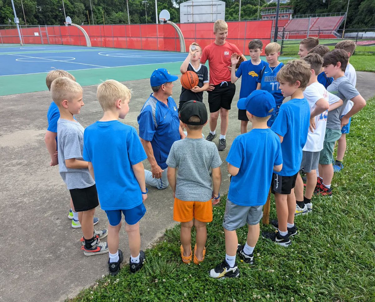 Thanks to all of the Future Breds who came out to Grade School Baseball Night!