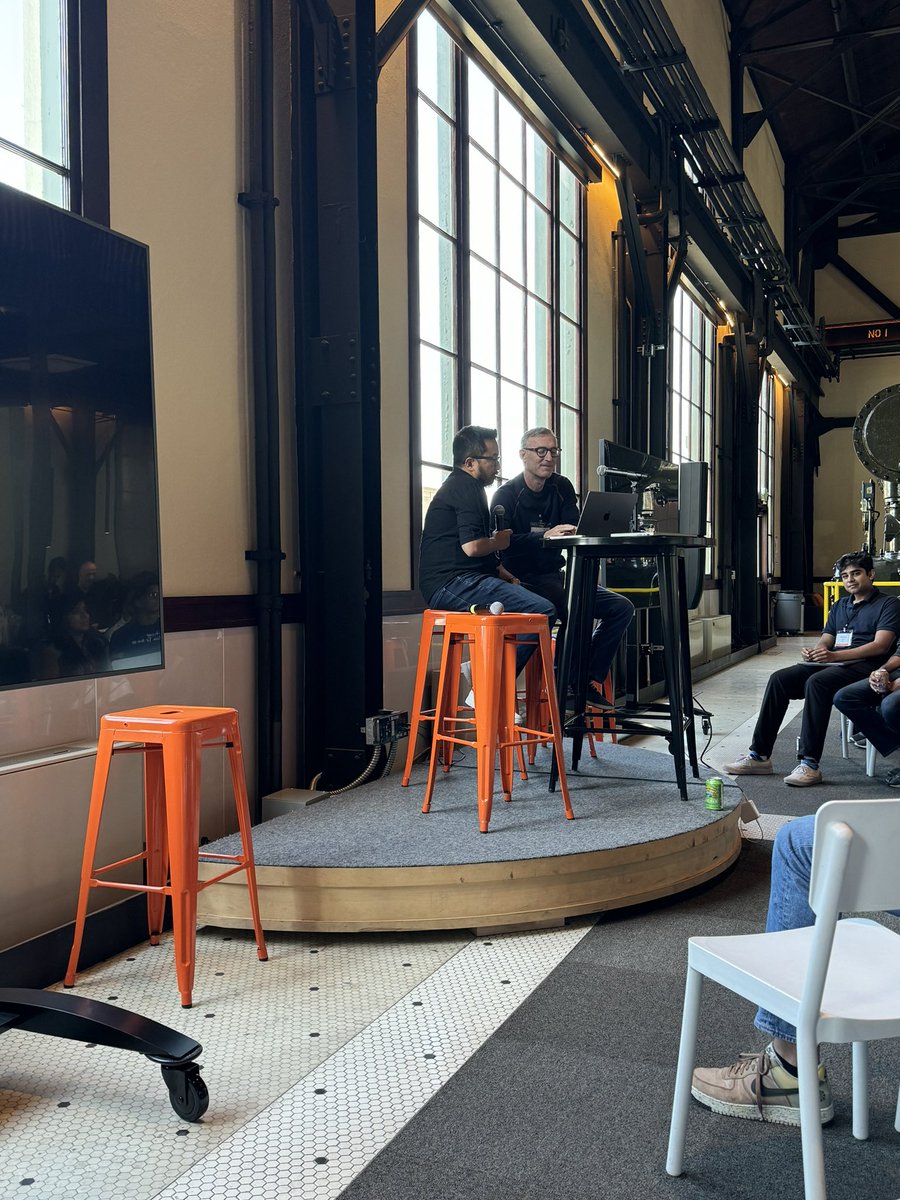 YC’s live launch was such good energy! I only captured this pic of @kwindla demoing with @garrytan - the rest of the evening was packed with interesting and inspiring conversations. Thanks @ycombinator for doing these!