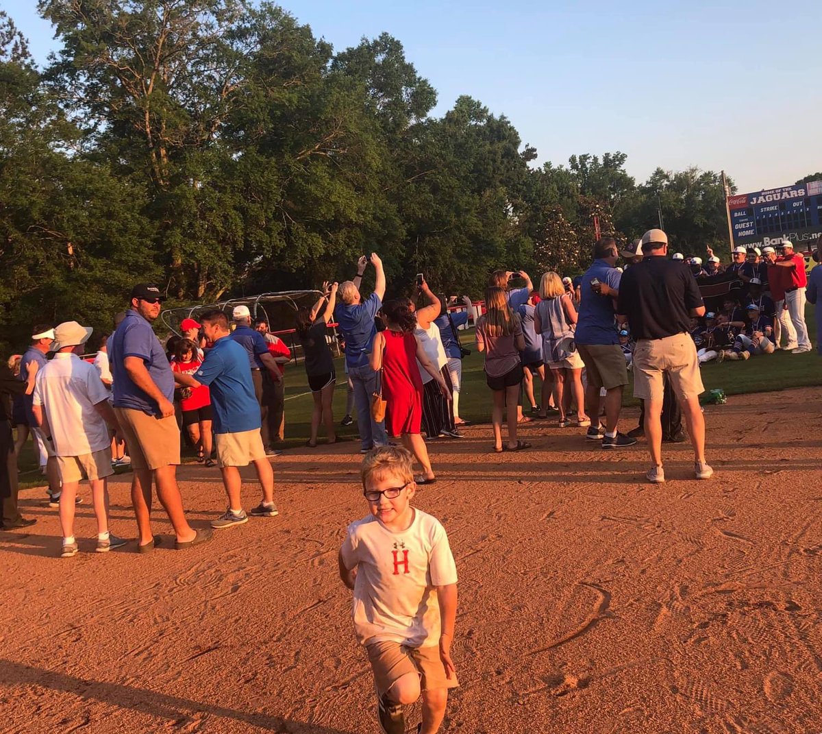 Justin Flake tweet media