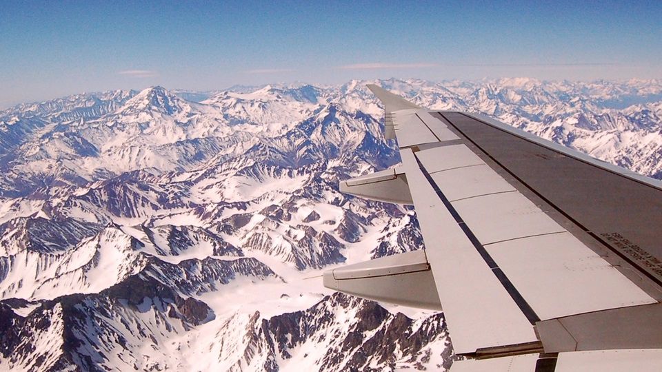 🔗 CNN elige a Pudahuel entre los 15 aeropuertos del mundo con las vistas más espectaculares durante el aterrizaje bityl.co/PxSA