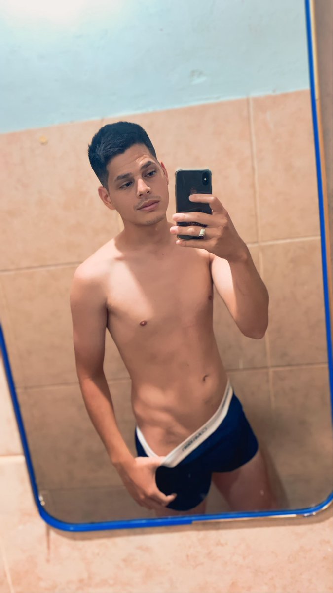 Good Friday

#blackhair
#boy
#skinny