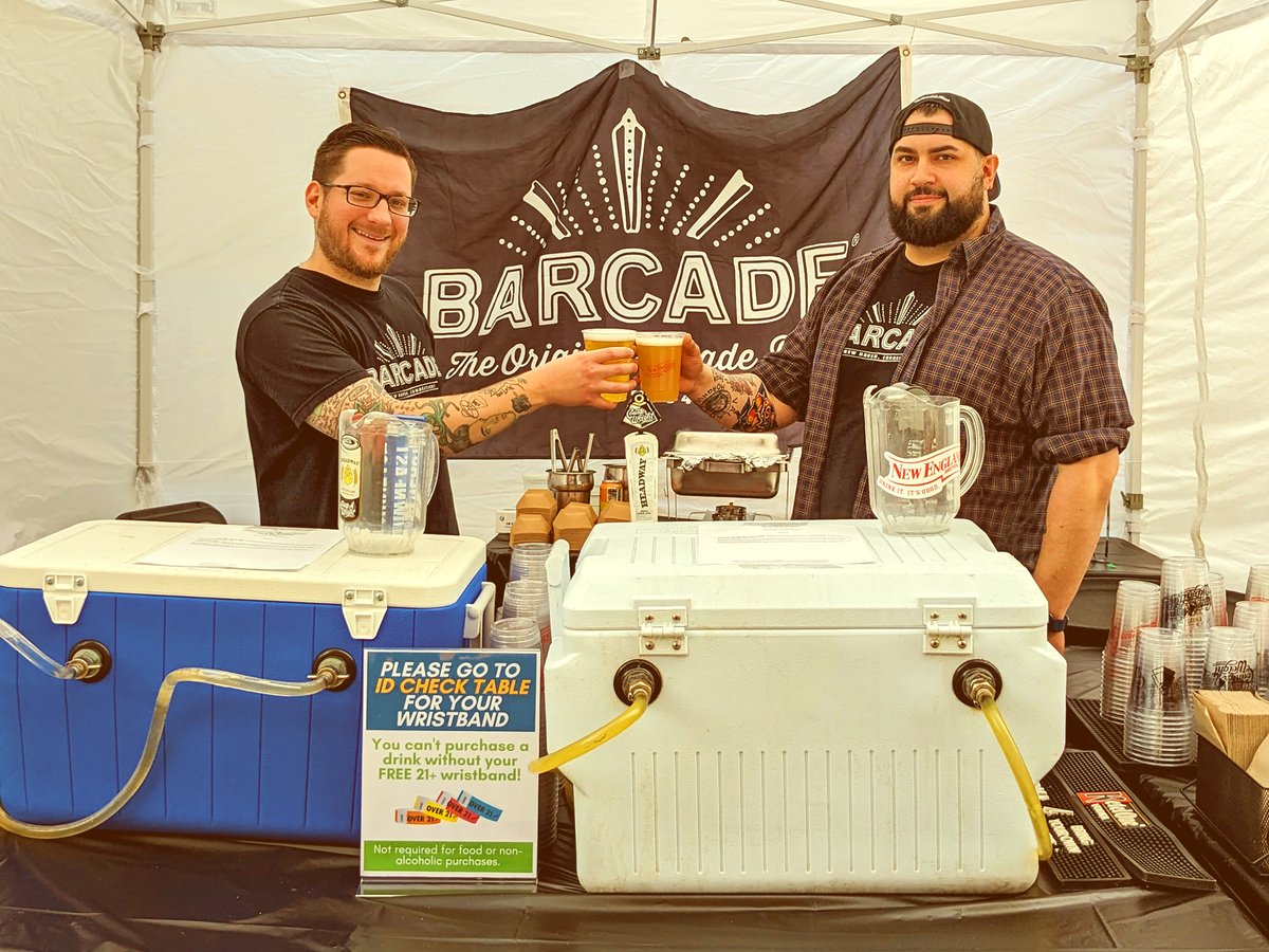 Come find us out at the New Haven Night Market! We're pouring @BrewingWeight's Headway IPA, New England's NEBCO Lager, @DowneastCider — and serving up Hot Dogs and Chili Cheese Dogs!! We'll be out here until 10pm, and open inside until 2am. #Barcade #NewHaven #NHV #NewHavenCT