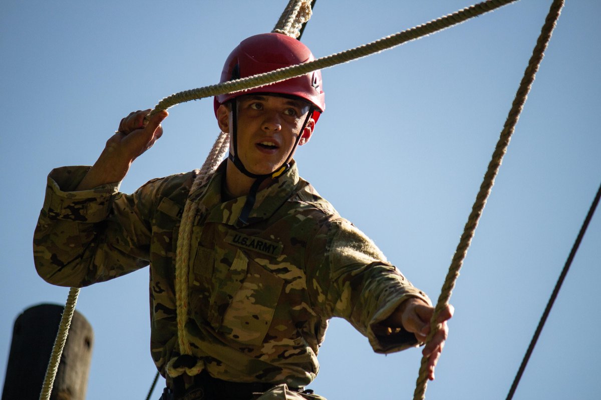 We are 6️⃣ weeks out from #BasicCamp! Lead with confidence and courage at the #CST2024 climbing complex. Do you have a fear of heights that needs conquering? We can help with that 😁 @usarec | @USArmy | @CG_ArmyROTC