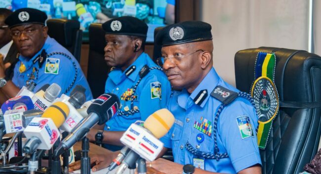 Police demote three Inspectors over N29.4m extortion dlvr.it/T72h3h