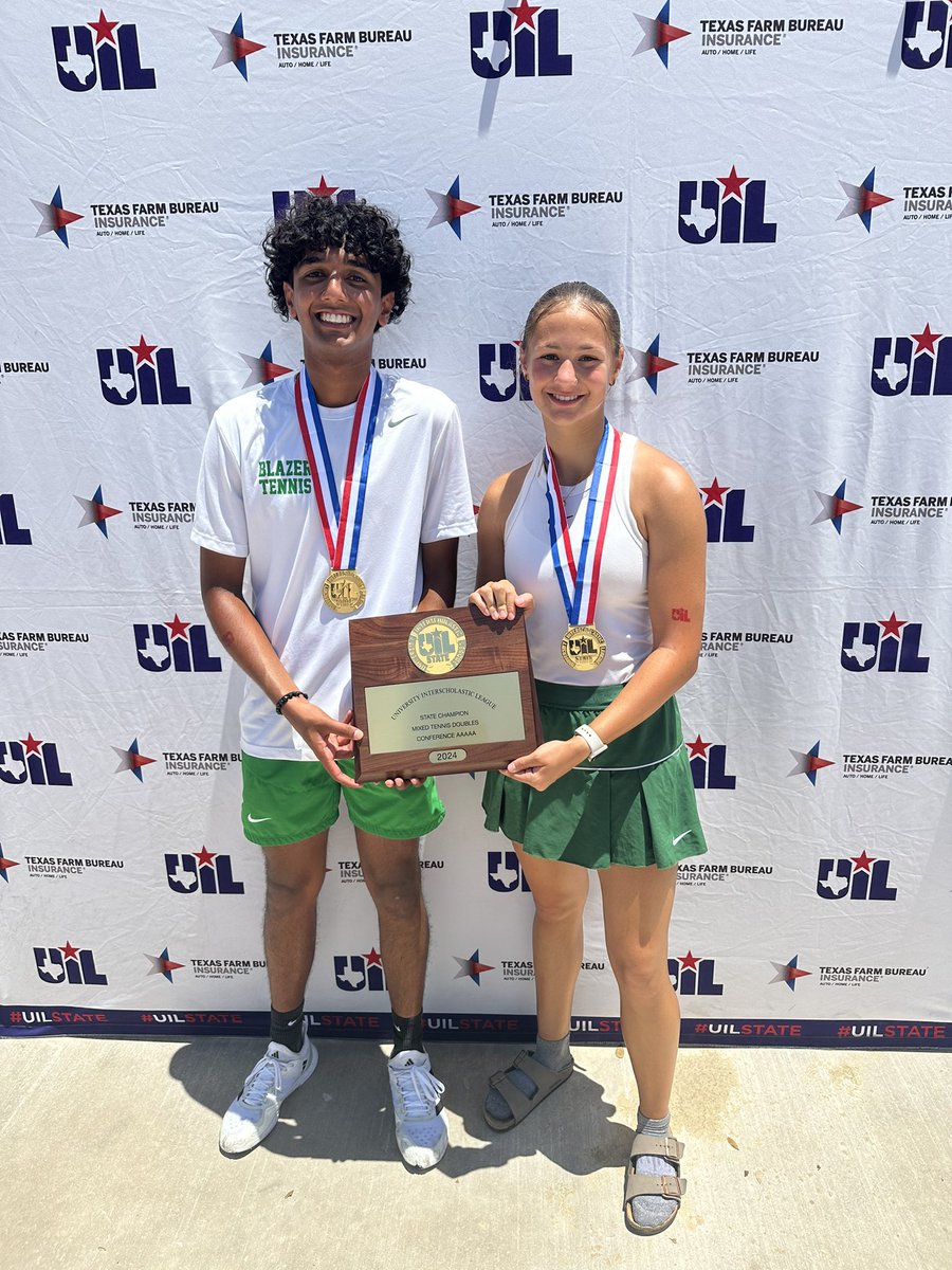 The 2024 5A Mixed Doubles Champions are your Trail Blazers, Addison Rosser and Aaditt Rishi!!!!!!!! 6-2,6-3 over Foster HS to secure the first Trail Blazer Mixed Double title in school history!!!
#STATEOFMIND #cuLTure #BlazeaTrail #greenandGOLD @LebanonTrailHS @Friscoisdsports