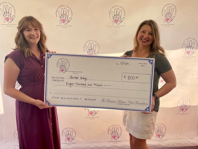 BataviaWay's tweet photo. Thank you, Batavia Mothers' Club Foundation! Your funds for our Success By 6 Early Education initiative will support our preschool scholarships for children in need and Batavia's Dolly Parton Imagination Library! We are so grateful for your support! #BMCF #LiveUnited #Successby6 https://t.co/b3kQaPEbYN