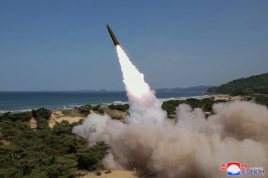Kim observe yet ANOTHER launch of short range ballistic missile. NK state media said that the missile uses 'new guidance technology'.