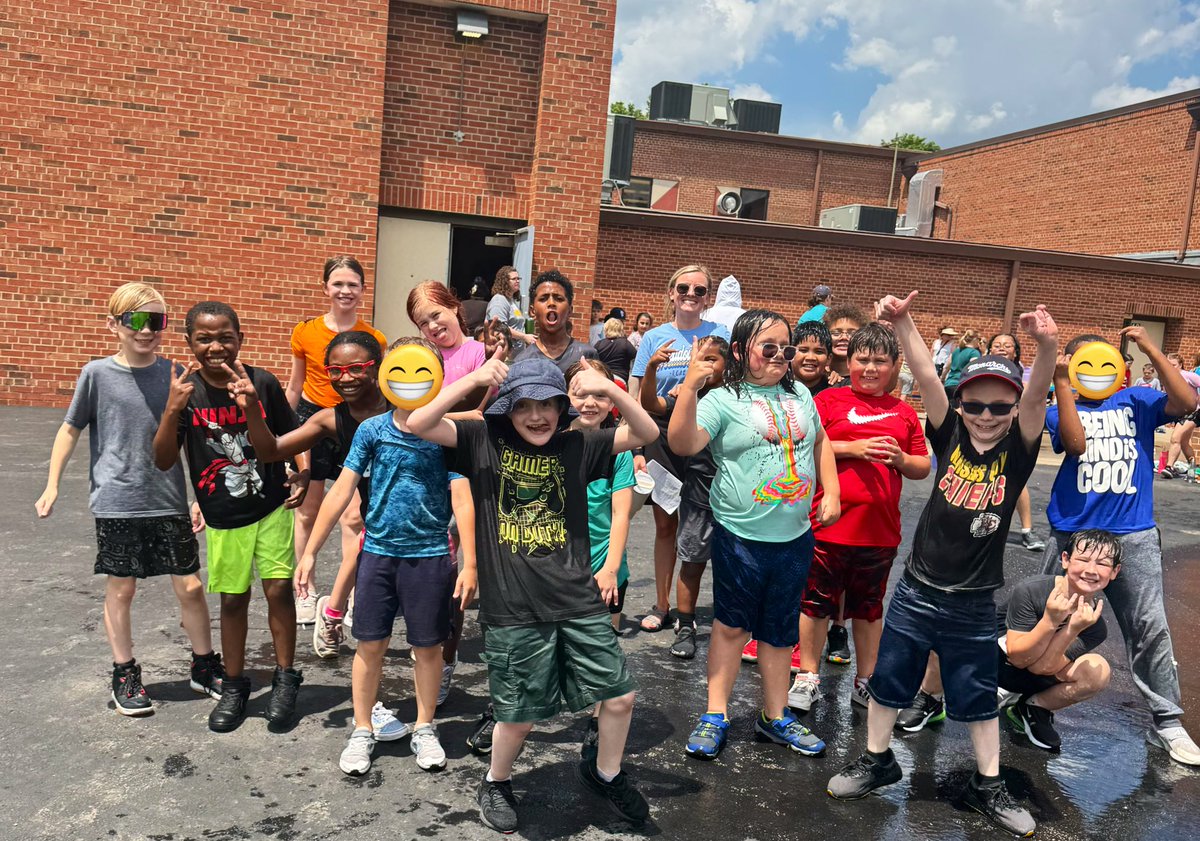 Courtney Fisk tweet media