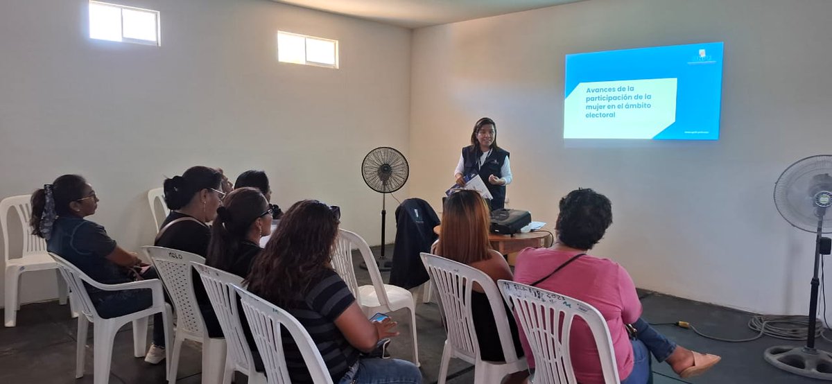 #ONPEenRegiones | Nuestra #ORCPiura brindó un taller de educación electoral dirigido a las mujeres del distrito de Los Órganos sobre la participación de la mujer en el ámbito electoral.