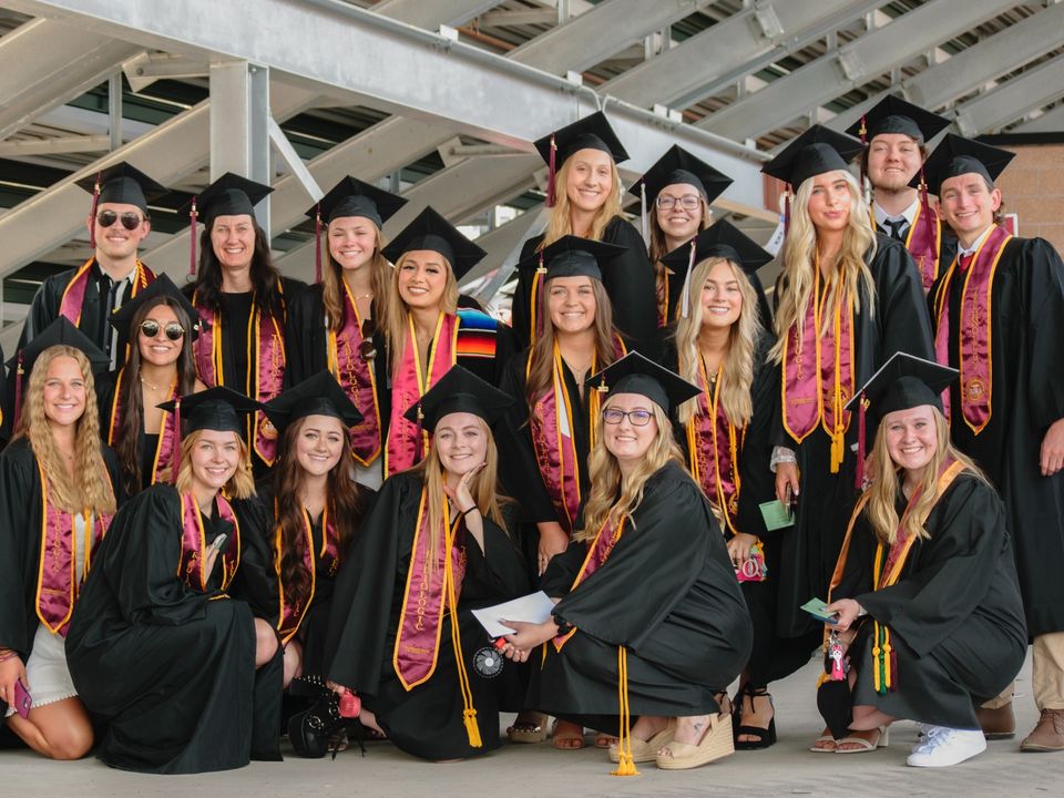 Spring 2024 Commencement is almost here! Can't join us in-person? Celebrate with us on Facebook Live & cheer for your Maverick 🎉 🎓 8am Ceremony: facebook.com/events/4484333… 🎓 11:30am Ceremony: facebook.com/events/9068265… Learn more ⤵️ colomesa.info/3JT9XeU