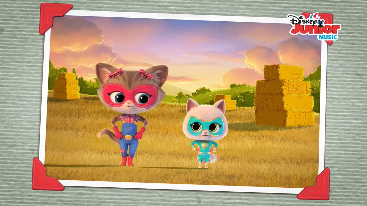 DaleAdams281252's tweet image. #LikeThis Here are more images of Bitsy, and Cousin Sassy.