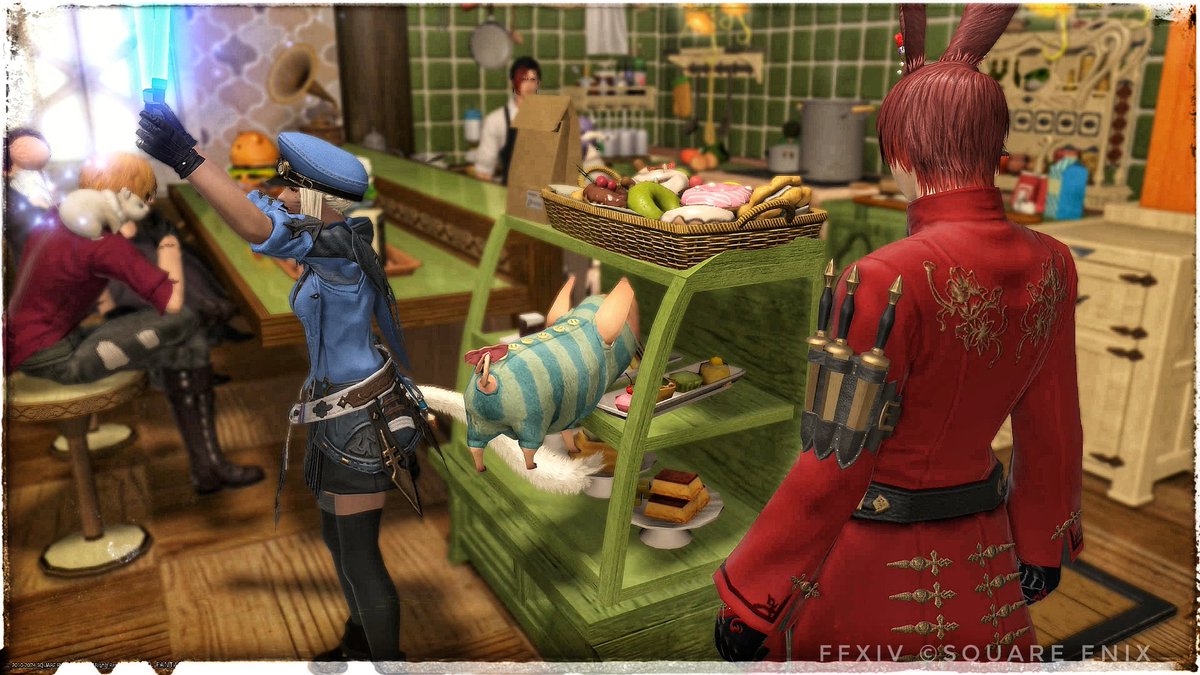 #hermitcrab_ff14 (1/2)
7日㈫に一度お邪魔したのですがその時は写真撮る時間が無く、泣く泣く退店…。今回はゆっくり見てきました。地下の雰囲気めちゃくちゃ良かったです。あったかい。テーブル周りなど参考にしたい配置