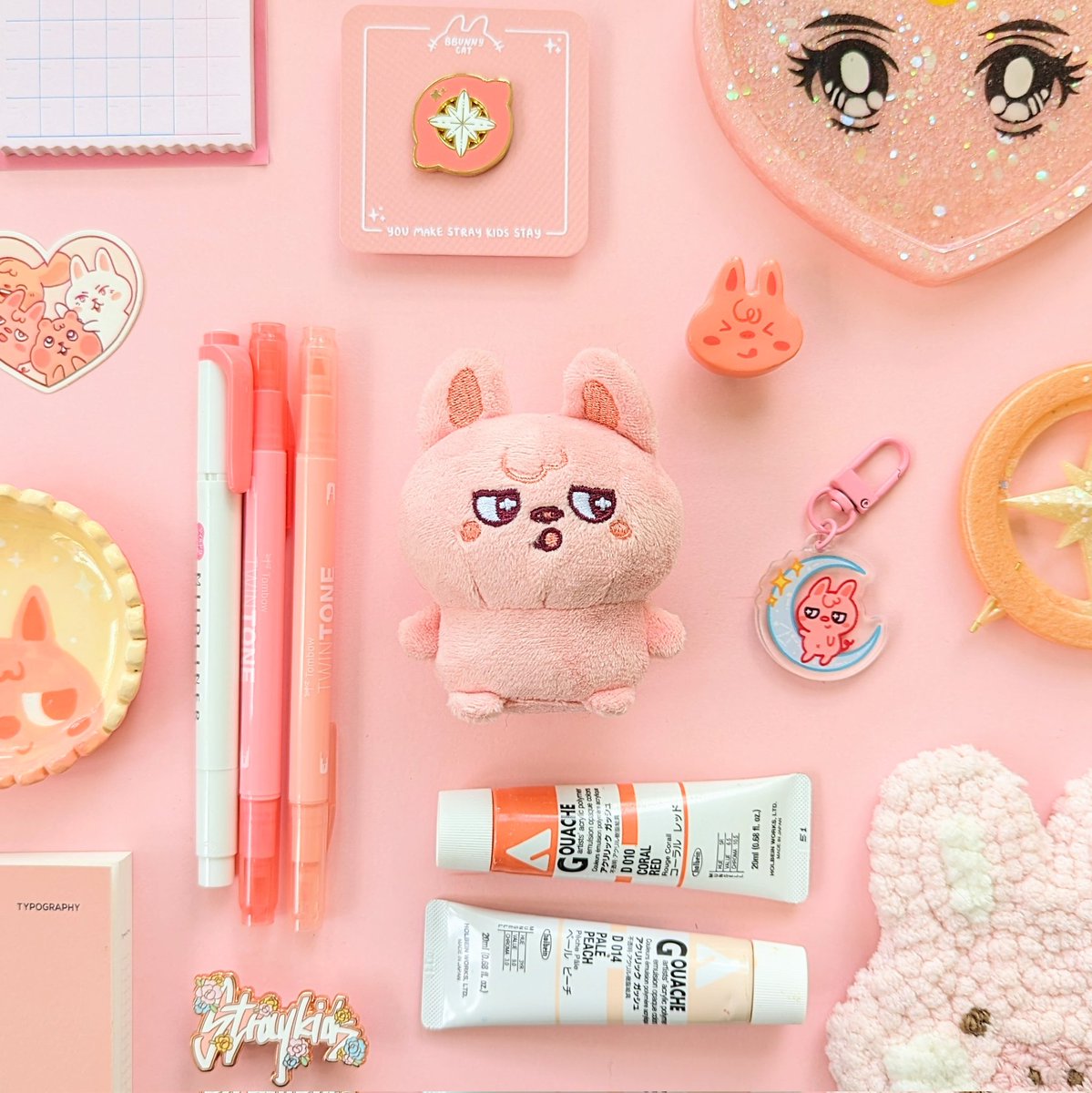 SKZOOMARU 🩷✨ 

pre-order period: May 17 - June 1
bbunnycat.com/products/pre-o…

[RT RAFFLE] 1 person who RTs this post will receive a set of both dolls if minimum order quantity is met!

#leebit #dwaekki #스트레이키즈 #StrayKids #스키즈 #スキズ #straykidswts