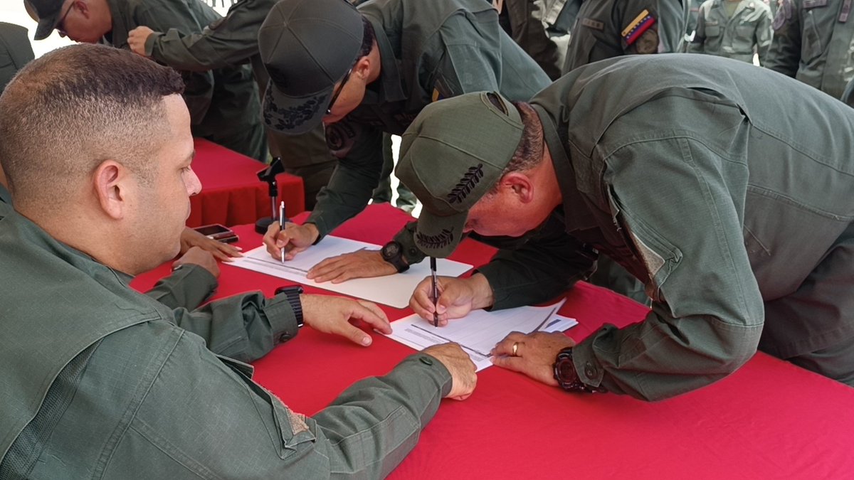 ZODILaGuaira tweet media