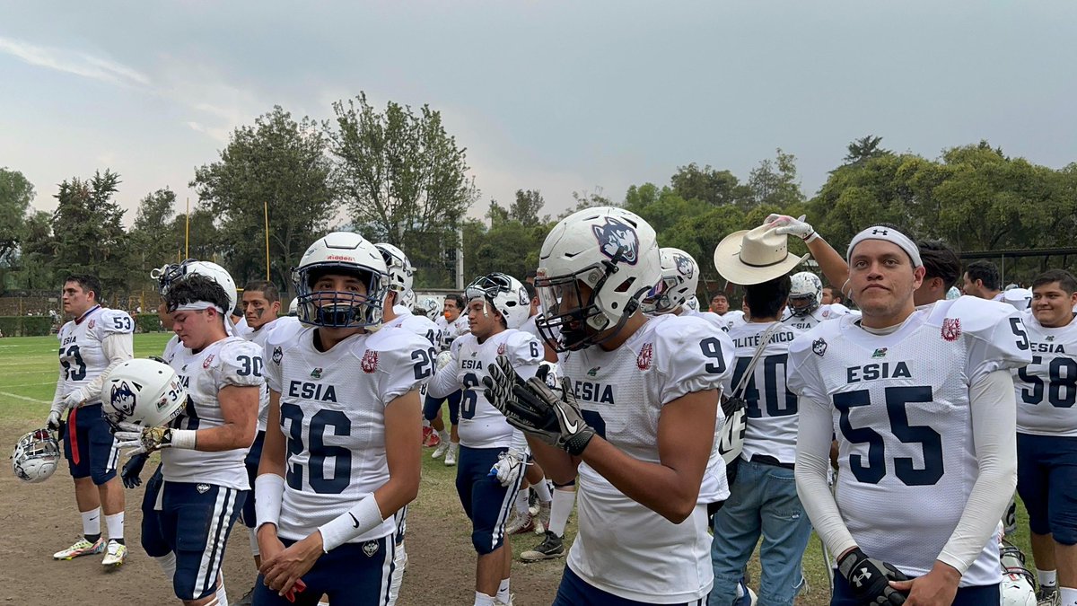 La manada 🐺 finaliza su encuentro en Ciudad Universitaria.
#PasiónYVictoriaIPN❤️