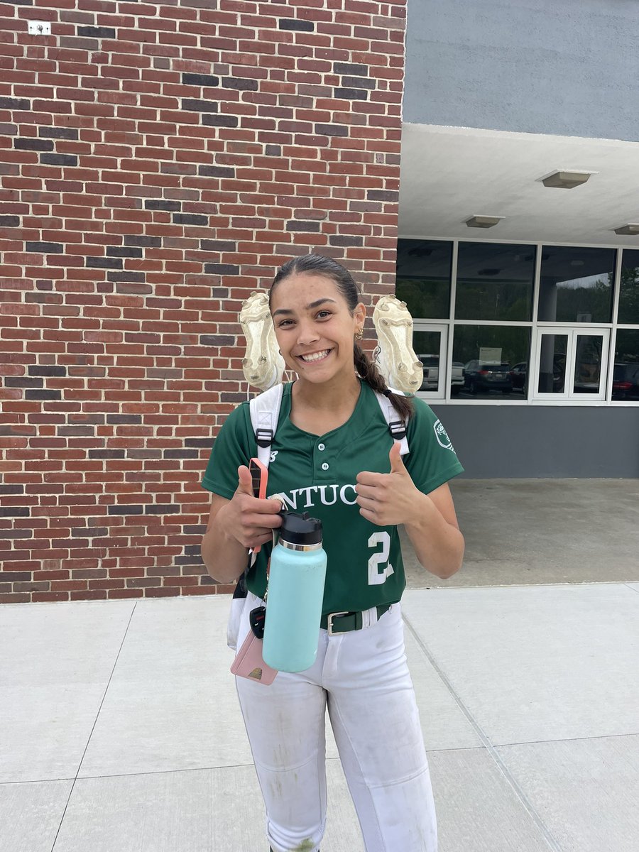 Panthers come home with dub #11 vs. Ham Wen!!!!! Kayla goes 2 for 4 with 3 RBI & outstanding defensive plays!! 🔥 Sarah hits her 3rd straight DINGER 🐶 Tannah grabs 2 hits, Michaela Gabardi goes 2 for 4!! Molls crushes it on the mound and also grabs 2 RBI! TEAM WIN! @Pentucket_AD