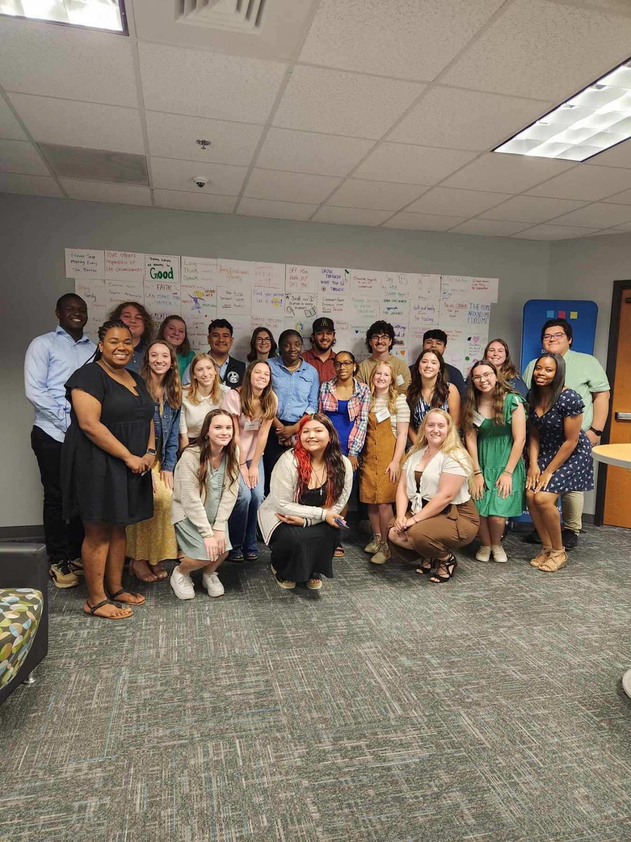 In a world where differences often threaten to divide us, these young educators are proof that we are stronger because of our diversity. Not in spite of it. #wcpssfutureteachers #Cohort6 #Cohort7 #Cohort8 #Cohort9