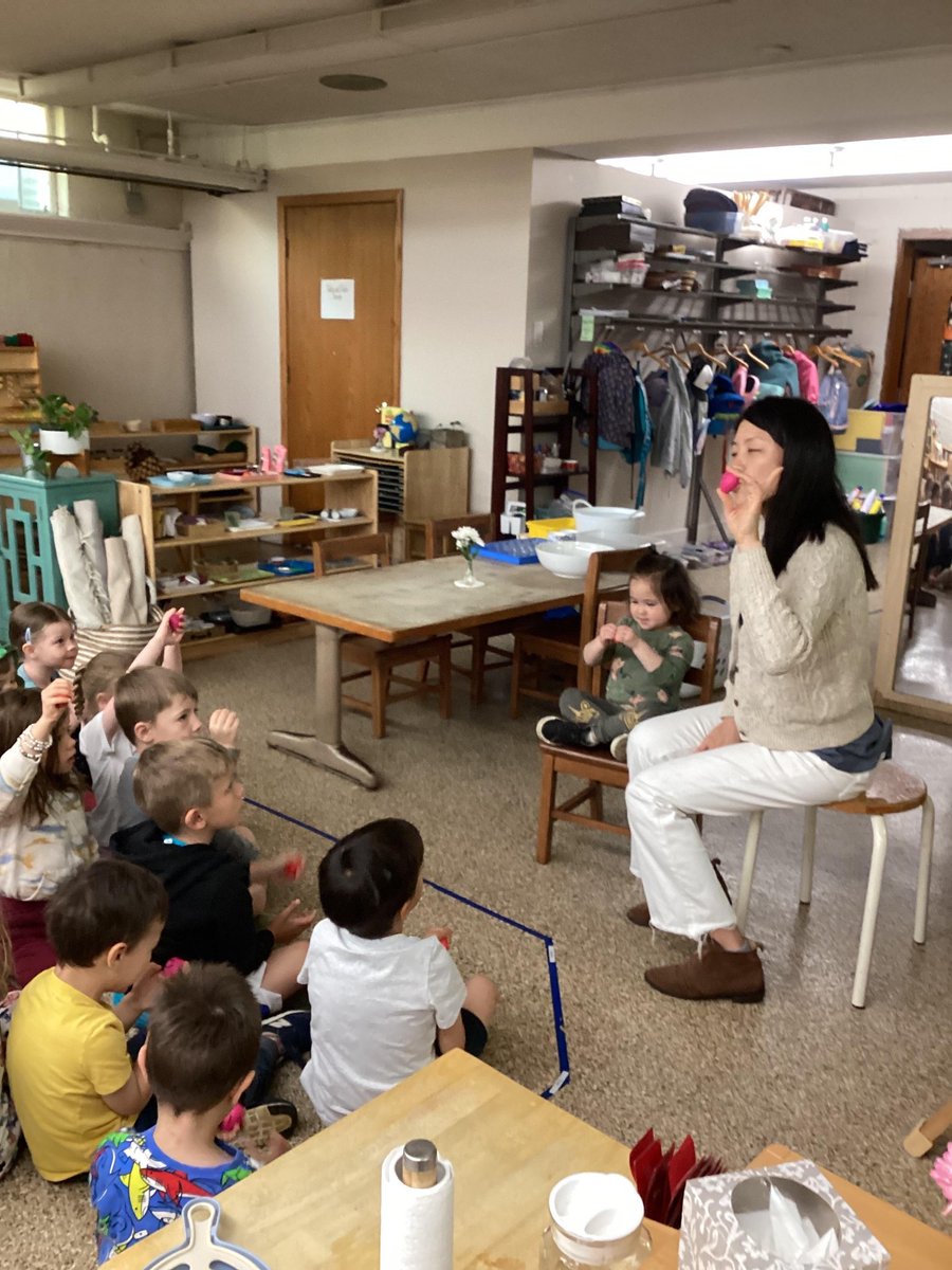 An absolute new career highlight: 
Got to give a lesson on the heart to pre-k kids at my toddler’s classroom. 
Proud @Momademia moment and real gratitude that I get to share a little bit of what I heart with my daughter.