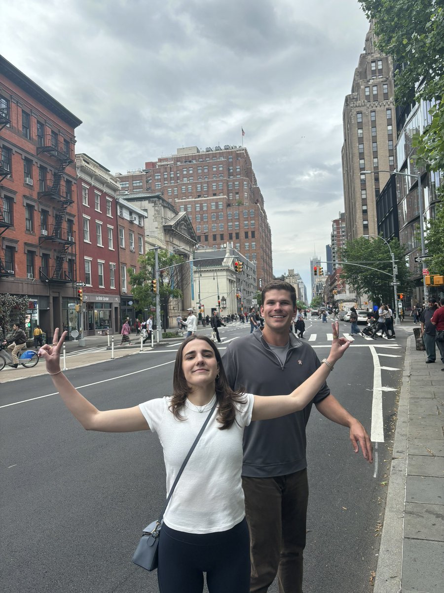 Alex Graham tweet media