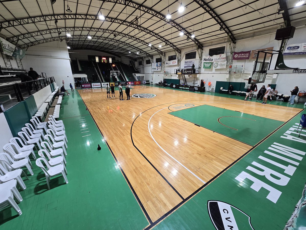 📍 Gimnasio José Martínez, Bahía Blanca 🔜 Desde las 21:00, el Grana va contra Villa Mitre por las semifinales de la Liga Argentina (Conferencia Sur). Transmisión de basquetpass.tv #LanúsBásquet 🇱🇻🏀